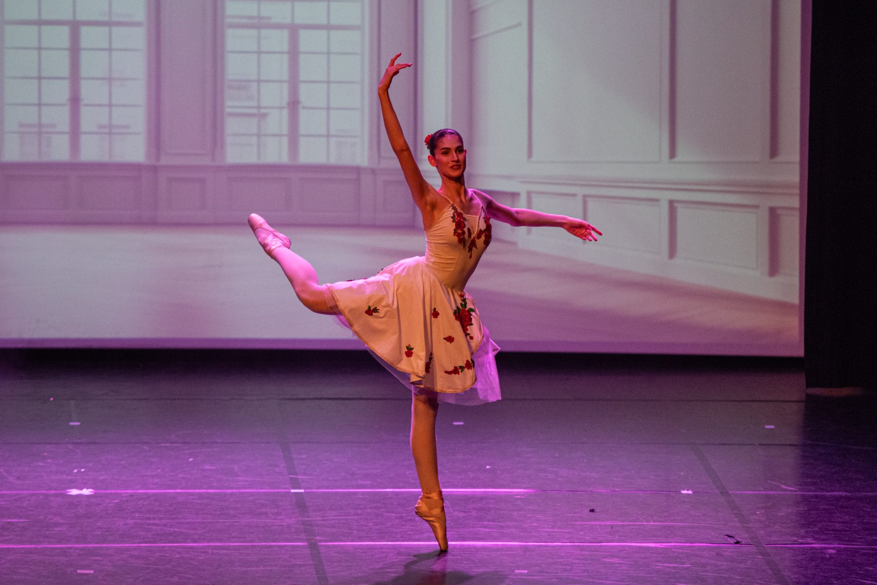 Assolo di danza classica sulle punte, A Tutta Danza